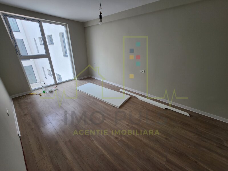 Lipovei. Etaj 1. Bloc nou. Lift